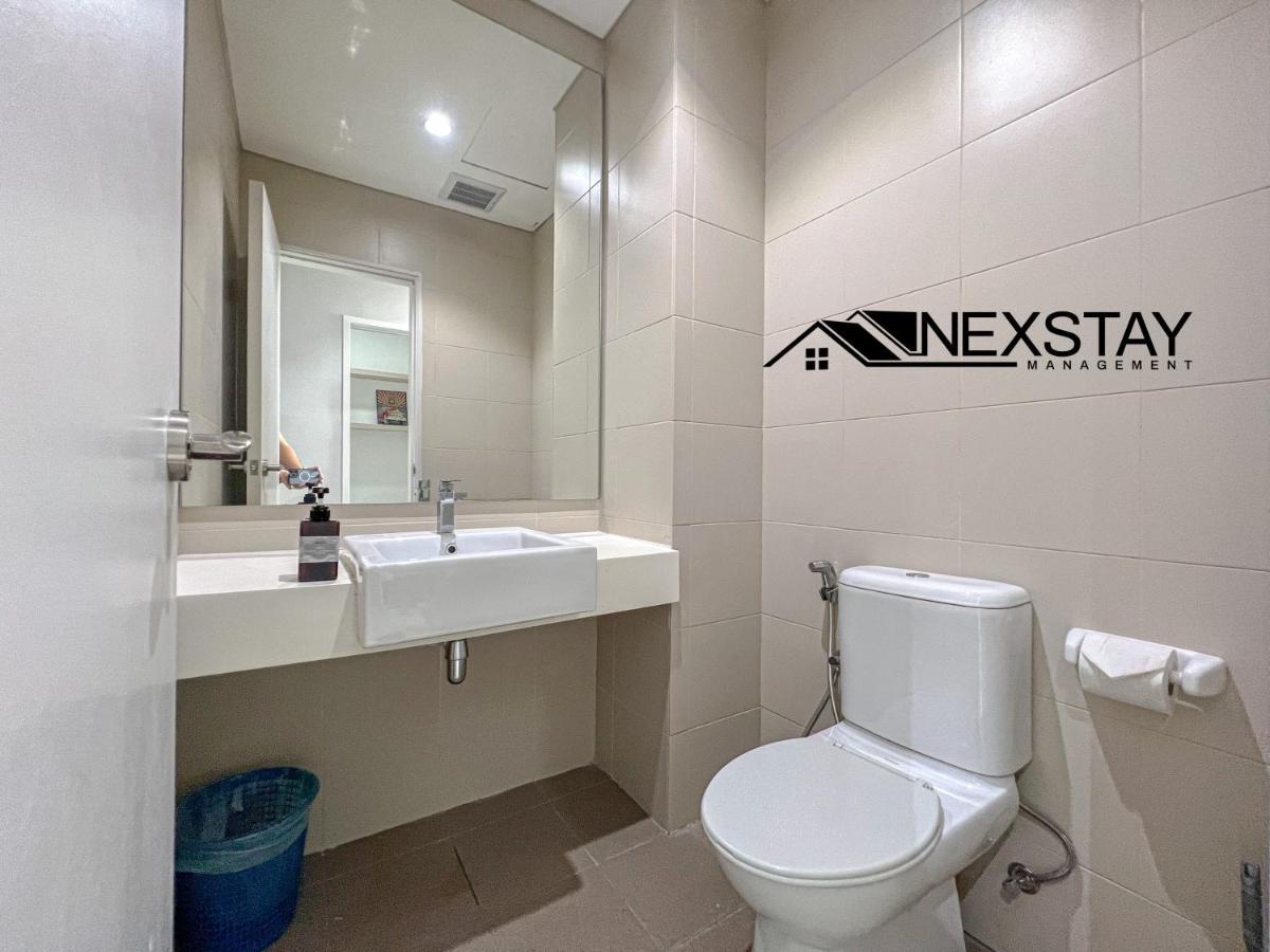 Cozy I-city Duplex Getaway By Nexstay *
